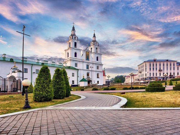 Минск старинный и современный - фото 1