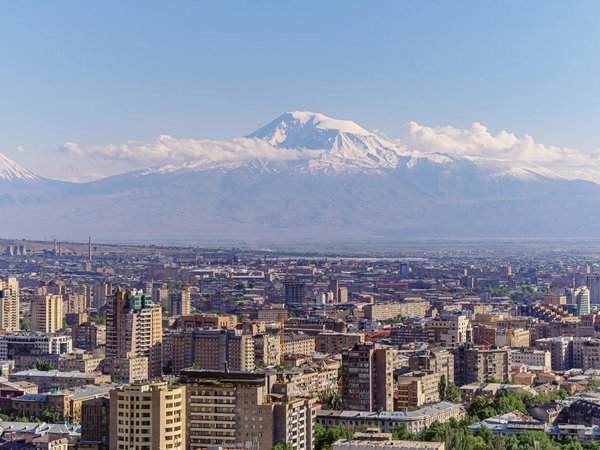 Первый день в Ереване + дегустация на коньячном заводе «Арарат» - фото 1