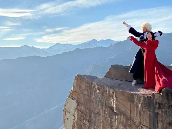 Неприступный Гоор, Язык Тролля и храм Датуна - фото 1