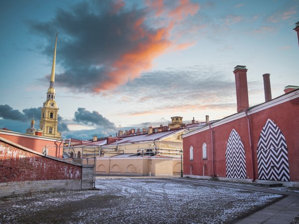 Петропавловская крепость: экскурсия в небольшой группе - фото 1