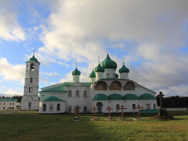 Знакомство с Карелией за 2 дня: Рускеала и Петрозаводск - фото 2