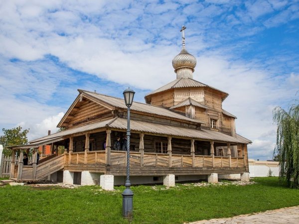 Остров-град Свияжск — на теплоходе из Казани