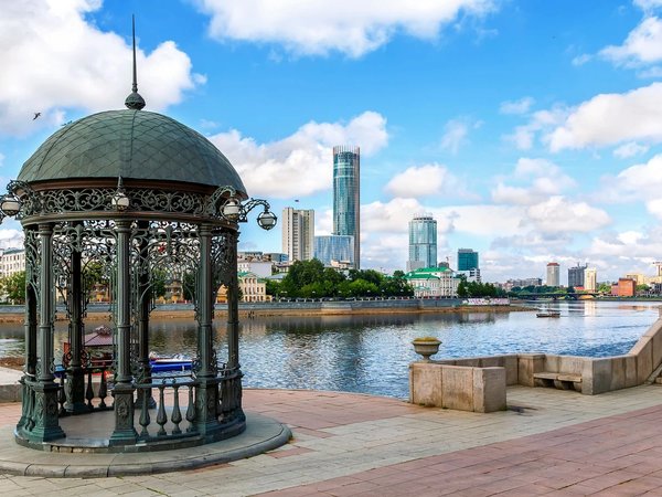 Прогулка по Екатеринбургу с посещением Ельцин Центра