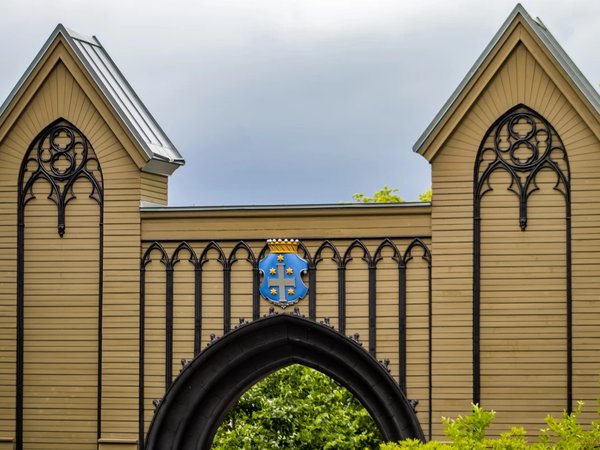 По удивительному парку Монрепо на иммерсивной экскурсии-спектакле - фото 2
