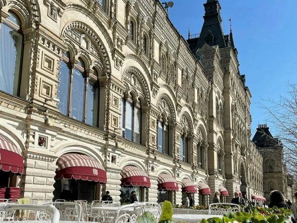 Экскурсия по ГУМу в мини-группе «Эпохи главной витрины страны» - фото 1