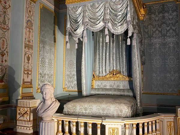 Гатчина: императорская резиденция, подземные ходы и парк-лабиринт - фото 2
