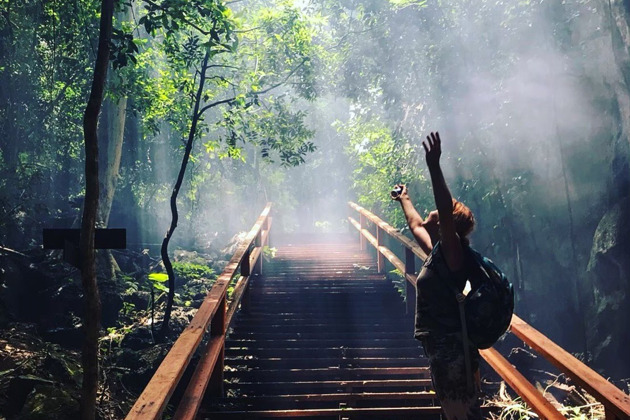 Фото - экскурсия: Путешествие по джунглям в поисках "Следа Будды"