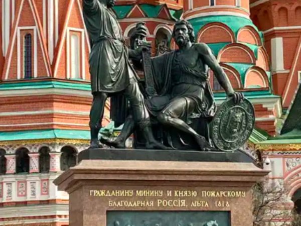 Квест-прогулка «Пропавшие страницы Красной площади» - фото 3