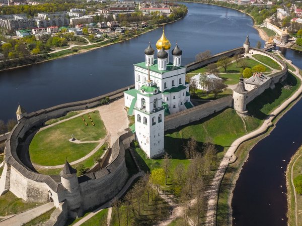 Псков: обзорная экскурсия с посещением Кремля - фото 4