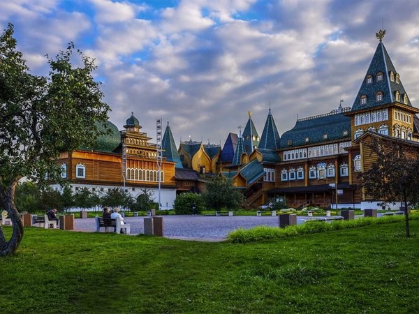 Экскурсия по дворцу царя Алексея Михайловича в Коломенском - фото 3