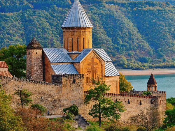 Навстречу величественному Казбеку: групповая экскурсия - фото 4