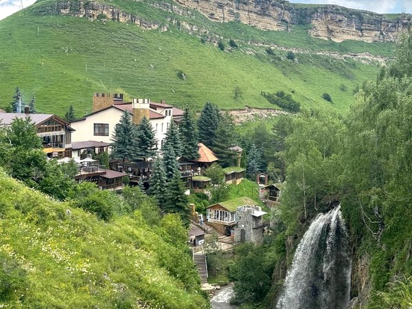 Из Кисловодска — к горам, нарзанам и водопадам! - фото 4