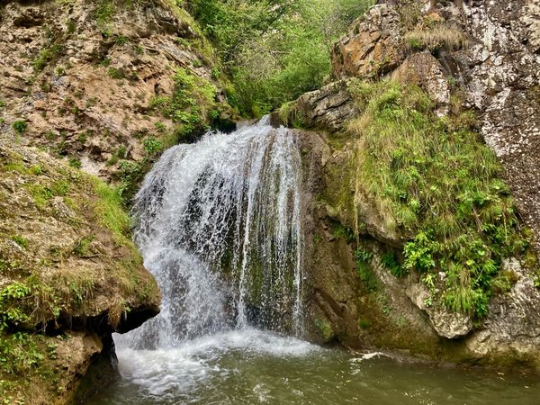 Из Кисловодска — к горам, нарзанам и водопадам! - фото 2
