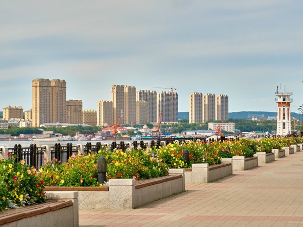 По Благовещенску — от старых улиц до границы миров