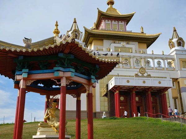 Тайны буддийских храмов Элисты - фото 1