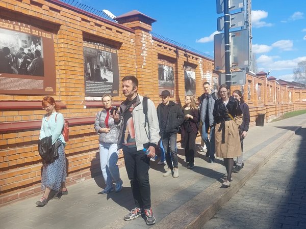 Трущобы и дворцы Нижнего Новгорода: городское дно и парадная ресторанная улица - фото 4