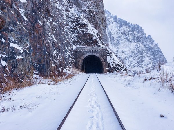«Иду опять по шпалам»: экскурсия по КБЖД - фото 4