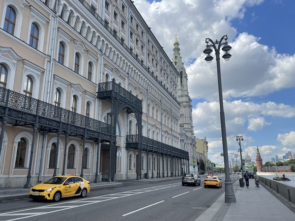 Остров Балчуг: мосты, цари и предприниматели (мини-группа) - фото 1