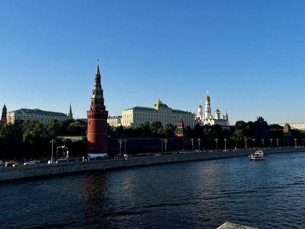 Вокруг Кремля: прогулка на закате