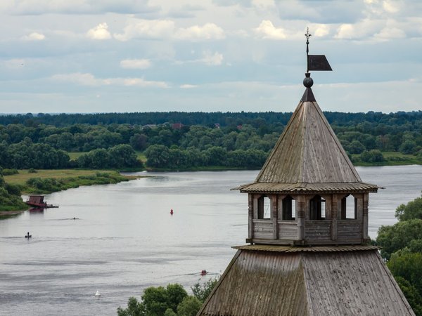 Прогулка на катере по Волхову к озеру Ильмень