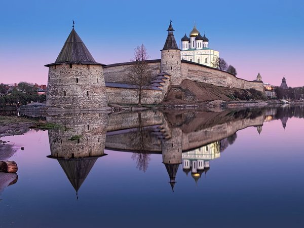 Псков и его кремль: погружение в Средневековье - фото 1
