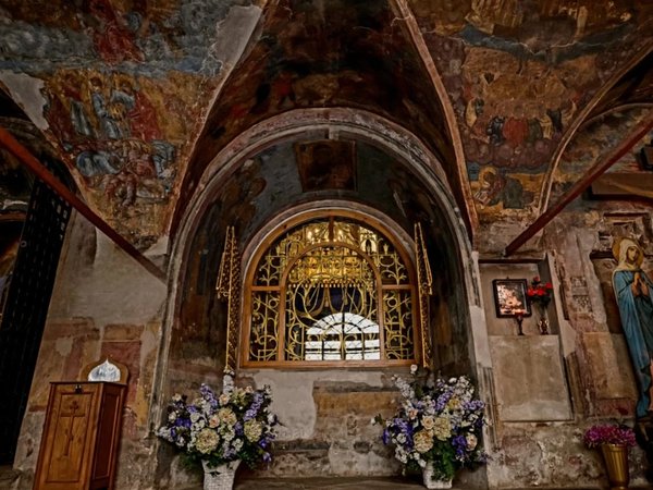Тихвинский Богородичный Успенский монастырь: дом Пречистой Богоматери - фото 4