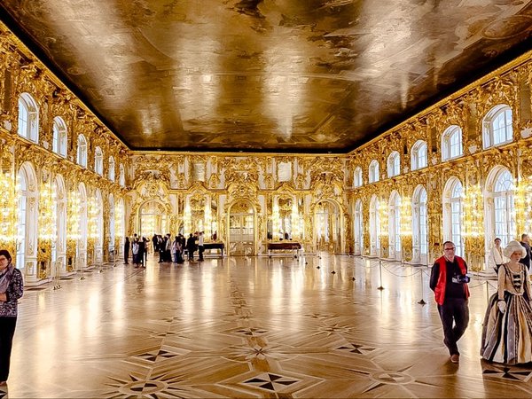 Екатерининский дворец и парк: погружение в роскошь царской резиденции - фото 4