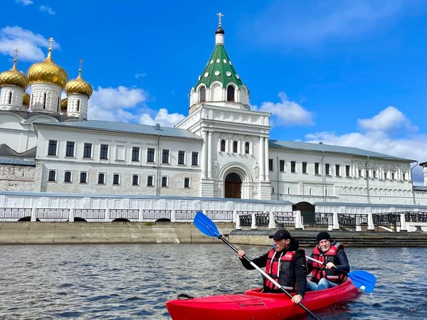 Прогулка на байдарках у Ипатьевского монастыря в Костроме (в группе) - фото 4