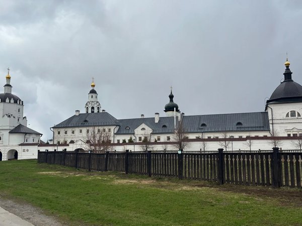 Главные памятники и истории Свияжска - фото 1