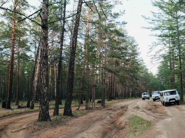Северный Ольхон со всех сторон: на теплоходе и УАЗе - фото 4