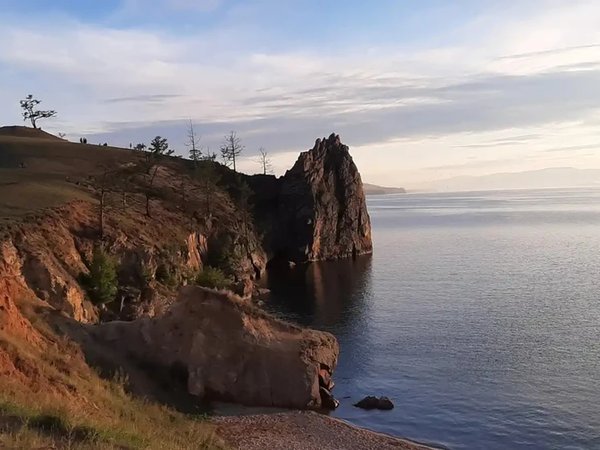 Северный Ольхон со всех сторон: на теплоходе и УАЗе - фото 3