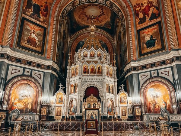 Храм Христа Спасителя: символика возрожденной святыни - фото 2