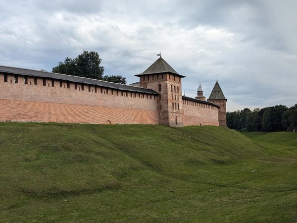 Из Петербурга — в Великий Новгород - фото 1