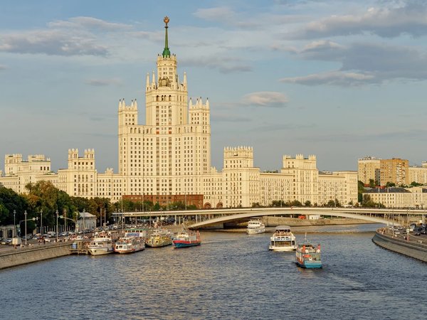 Высотка на Котельнической и чаепитие с видом на Кремль - фото 4