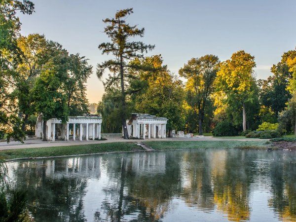 Два знаменитых парка Петергофа за 1 день - фото 1