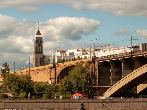 Дзен на Енисее — водная прогулка на электрокатамаране (по будням) - фото 3