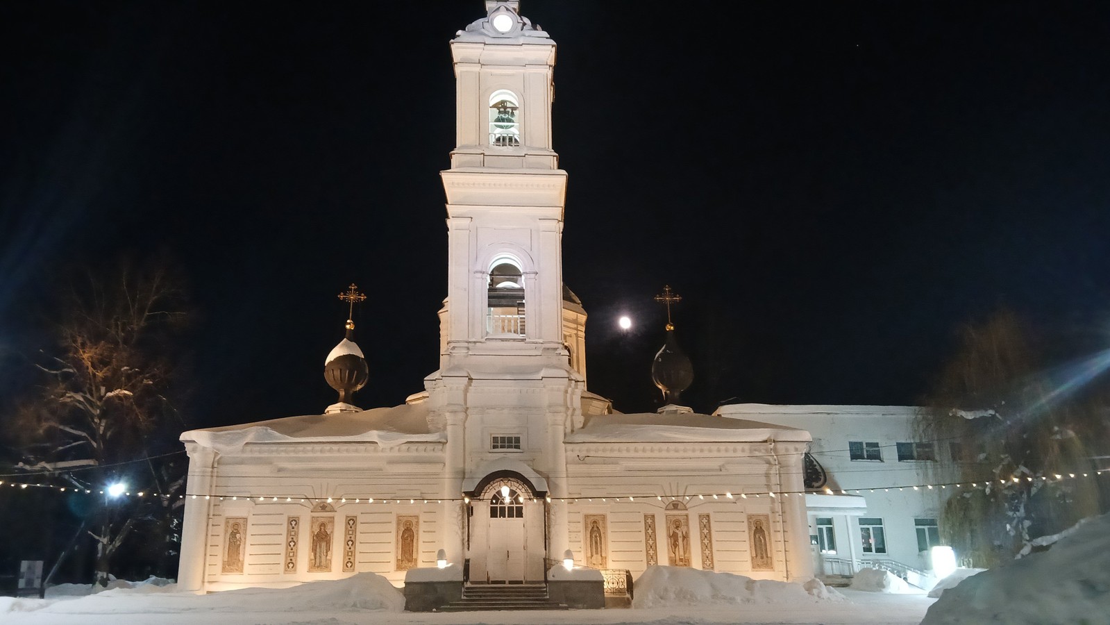 Ночная Таруса — от собора до парящих мостов