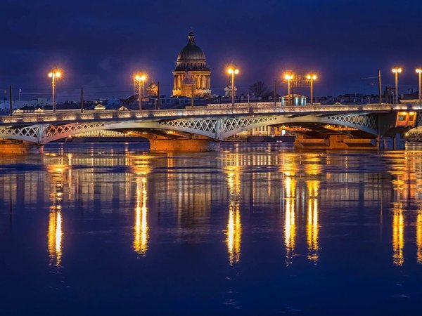 Ночной Петербург: прогулка на автобусе и теплоходе - фото 4