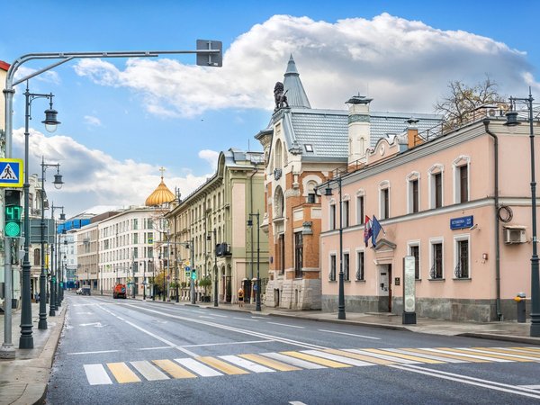 В поисках модерна — между Пречистенкой и Арбатом