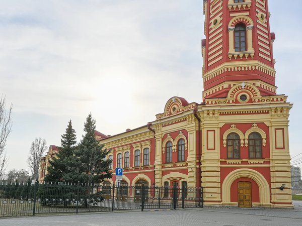 Прошлое в пилястрах: архитектурный облик Волгограда - фото 1