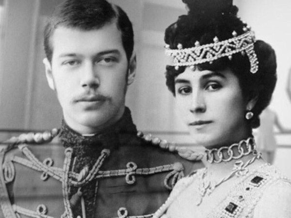 Два дома в одном: экскурсия по особнякам Матильды Кшесинской и Василия Бранта - фото 3