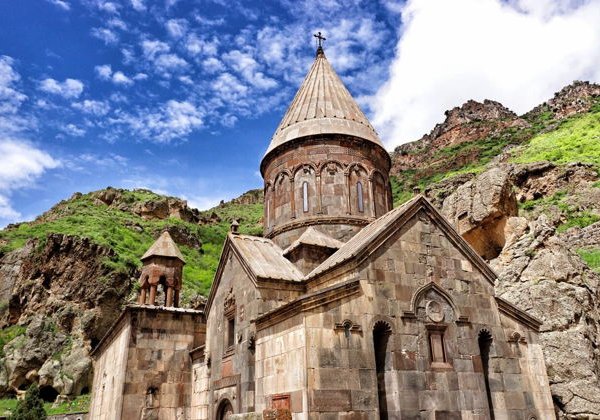 Канатная дорога Цахкадзора, Кечарис, Гарни, Гегард, ущелье Симфония камней - фото 4