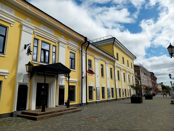 В гости к трём грациям: прогулка по Кирову с посещением модного дома - фото 4