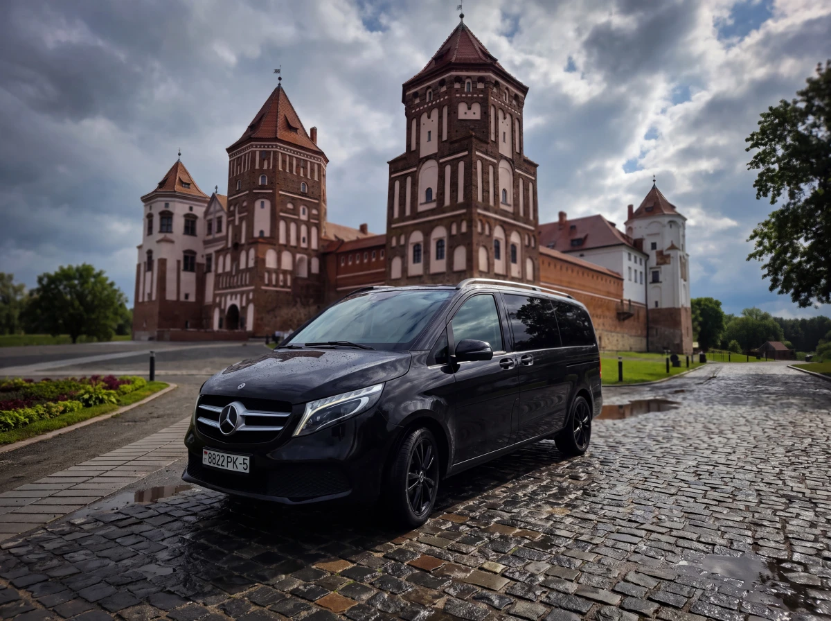 Королевский путь: в замки Мира и Несвижа из Минска на Mercedes-Benz V-Class - фото 4