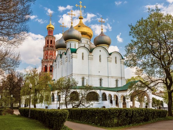 Новодевичий монастырь: зеркало времени - фото 3