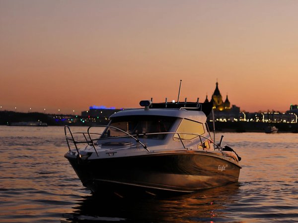 Нижний Новгород на большом катере: мосты, набережные, панорамы - фото 2