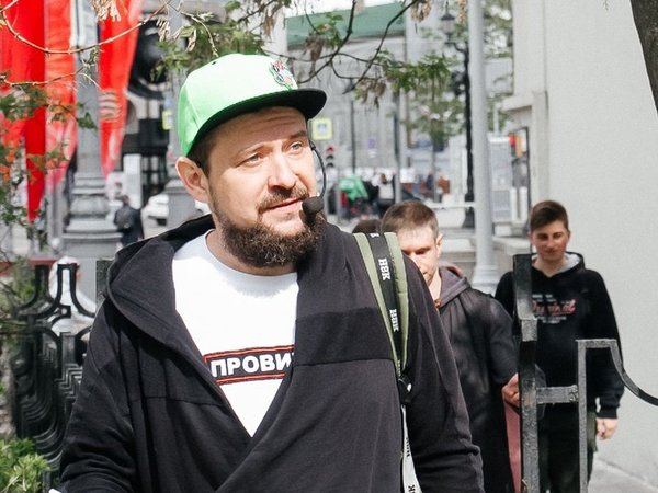 По арбатским дворам с диктором Первого канала — стендап-прогулка - фото 3