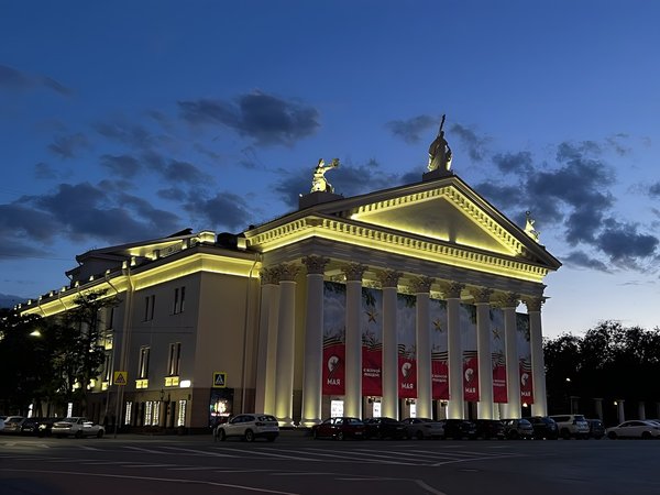 Волгоград в закатный час: обзорная автобусно-пешеходная экскурсия - фото 1