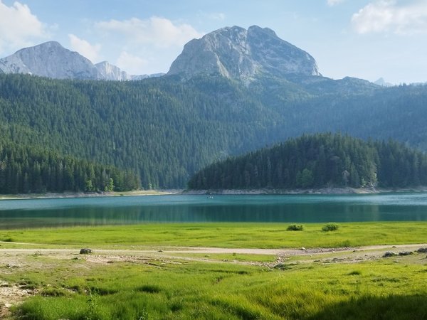 На север Черногории