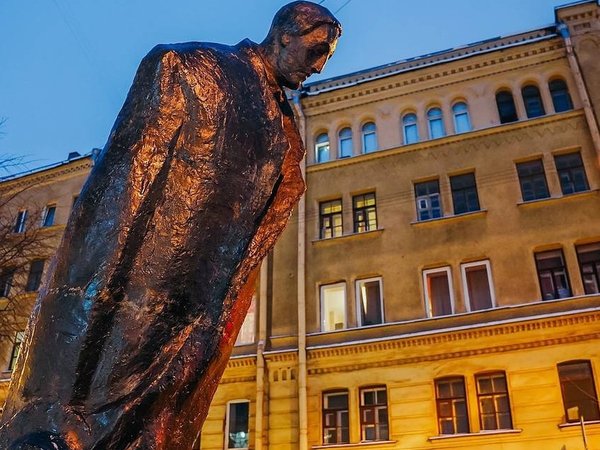 Петербург Есенина: авторская экскурсия по местам и фактам из жизни поэта